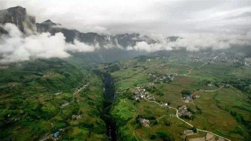 恩施利川吃瓜来凤,探寻土家风情美食之旅