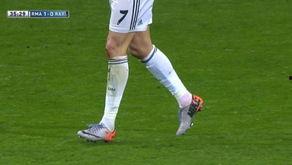 皇马球迷吃瓜,吃瓜狂欢，揭秘球场背后的故事